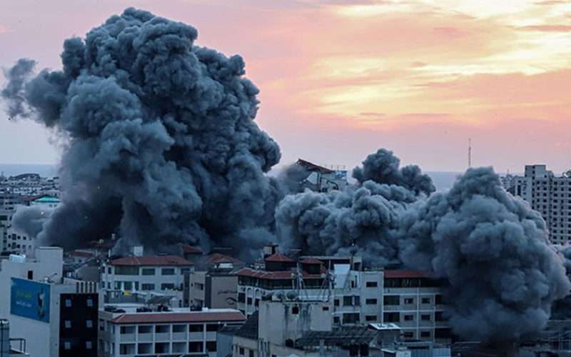 इजरायली आक्रमणमा  १० जना लेबनानीको मृत्यु 