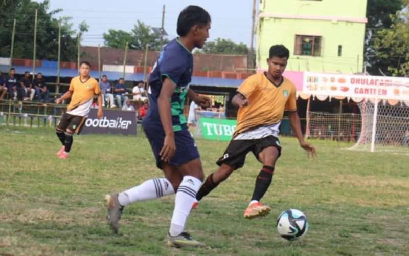 रोलिङ च्यालेन्ज कप : राष्ट्रियजागृति क्लब इटहरीलाई हराउँदै मानेभञ्ज्याङ अन्तिम चारमा