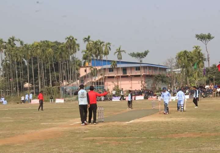 बर्खा स्मृति अन्तरपालिका क्रीकेट : गौरादह र कचनकवल क्वाटर फाइनलमा