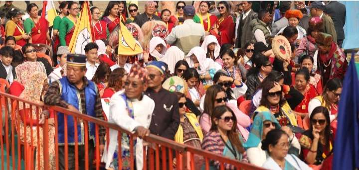 बिर्तामोड औद्योगिक व्यापार महोत्सवमा एउटा टिकट खरिदमा अर्काे टिकट फ्रि