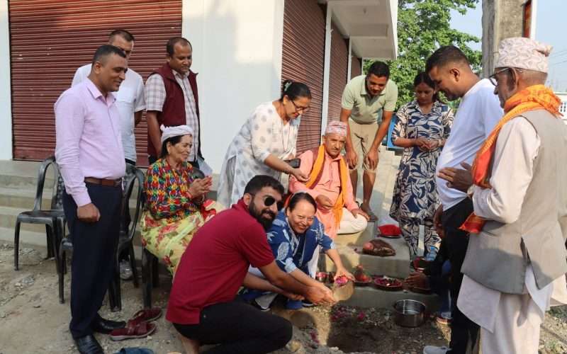 विर्तामोड ४ मेघाबारीदेखि संजिवनी हस्पिटल जाने सडक स्तरोन्नतिको लागि शिलान्यास