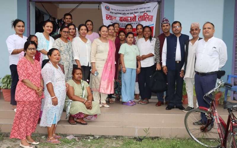 गरिबी निवारणका लागि लघु उद्यम विकास कार्यक्रम अन्तर्गतका तालिमको नगरपालिकाद्वारा अनुगमन