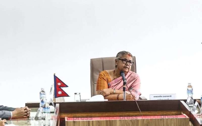 नवनियुक्त प्रधानमन्त्री सुशीला कार्कीबाट पदभार ग्रहण